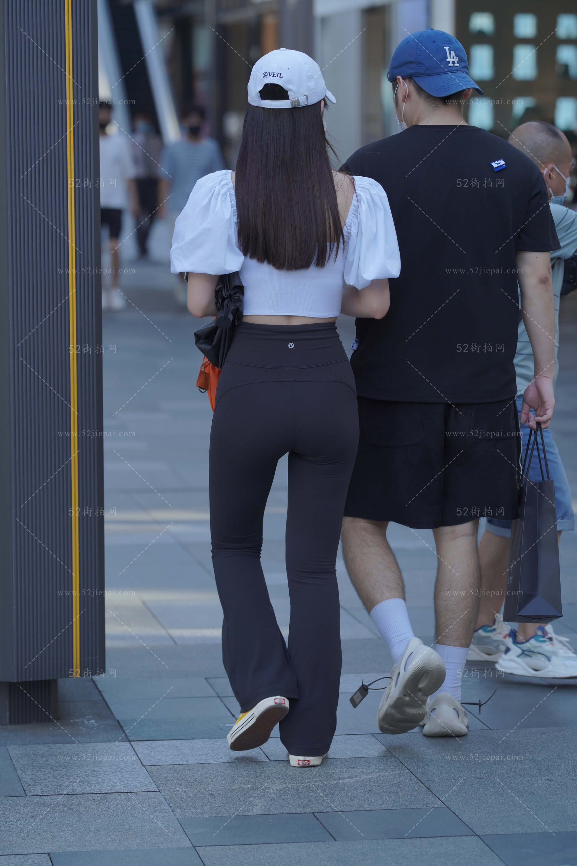 2.JPG