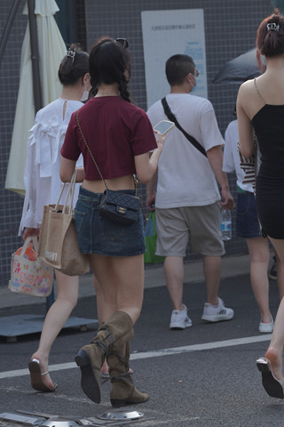 美腿小姐姐们