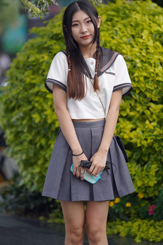 搭讪街拍百褶短裙小仙女