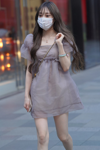 街拍小清新小姐姐