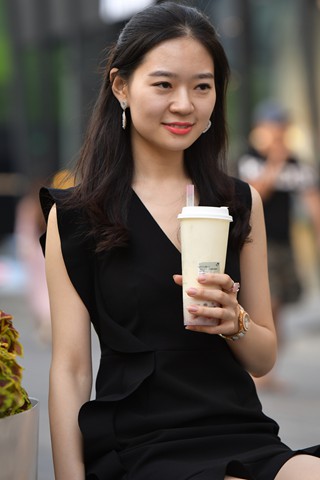 别人家的魅力小娇妻